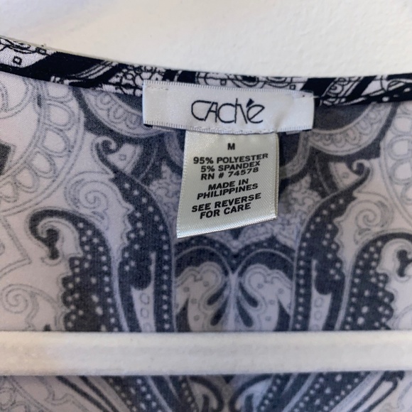 Classic Black and White Patterned Cache Dress Medium - Picture 2 of 7